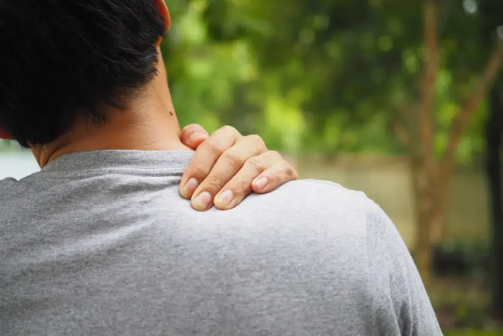 Chiropractic for Shoulder Pain: Relief Strategies from Ammons Chiropractic in Sanford